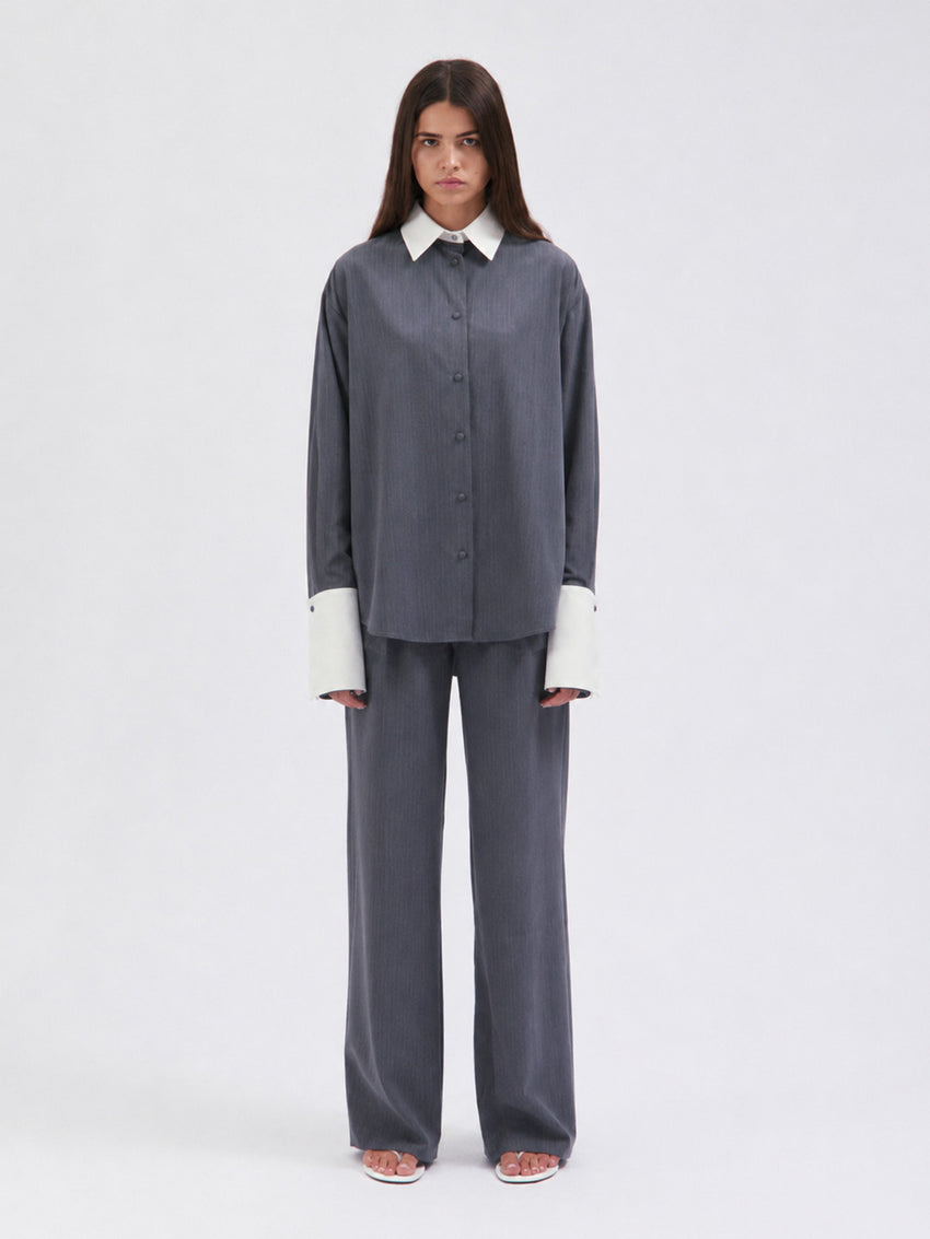 STRIPES OVERSIZED " I AM CUFF" SHIRT